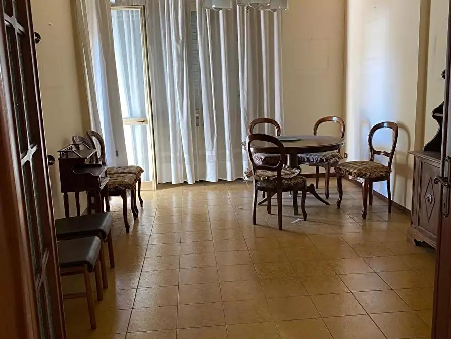 Immagine 9 di Appartamento in vendita  a Viareggio