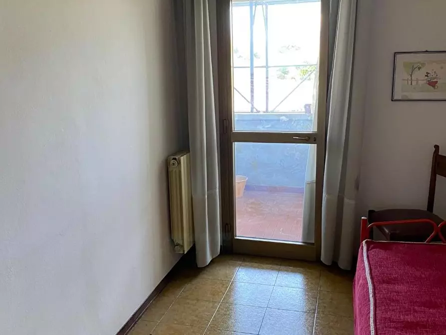 Immagine 14 di Appartamento in vendita  a Viareggio