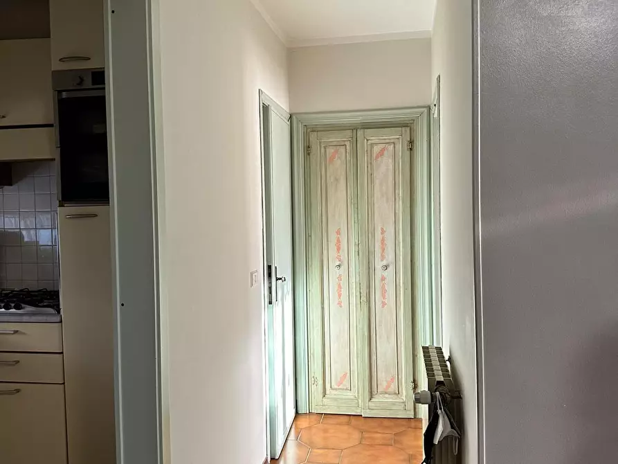 Immagine 20 di Villa in vendita  a Massa