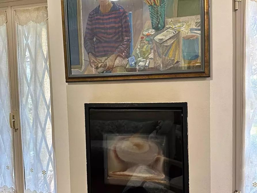 Immagine 14 di Villa in vendita  a Massa