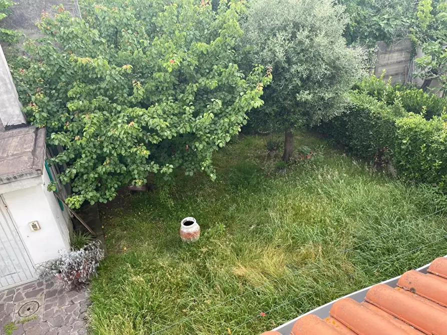 Immagine 36 di Casa bifamiliare in vendita  a Santa Croce Sull'arno