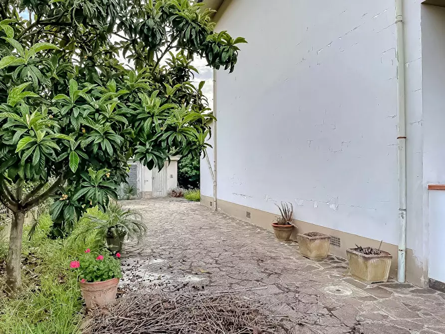 Immagine 23 di Casa bifamiliare in vendita  a Santa Croce Sull'arno