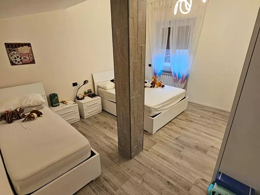 Immagine 7 di Appartamento in vendita  a Carrara