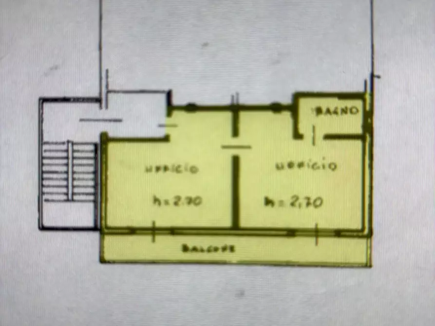 Immagine 11 di Ufficio in vendita  a Carrara