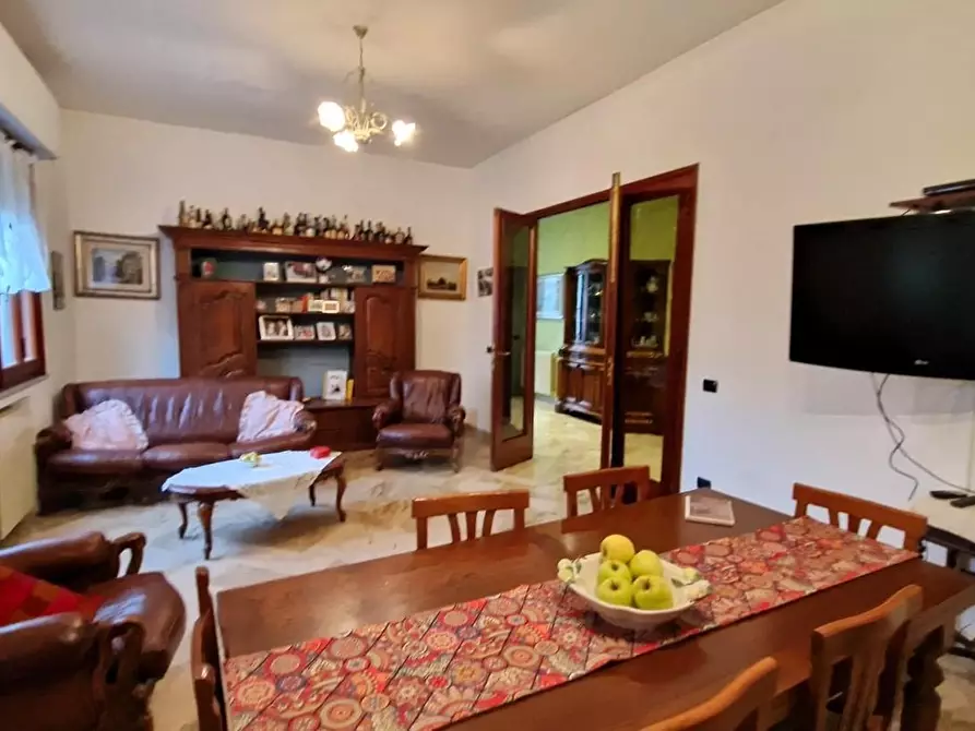 Immagine 6 di Casa indipendente in vendita  a Fucecchio