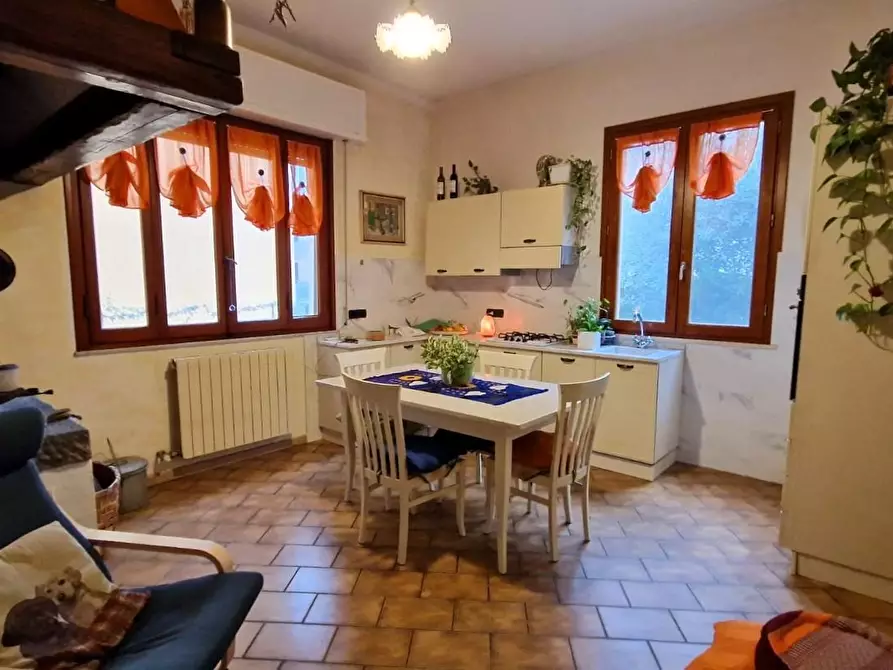 Immagine 23 di Casa indipendente in vendita  a Fucecchio