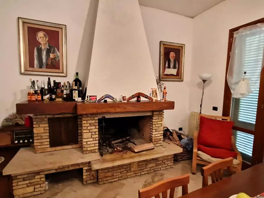 Immagine 4 di Casa indipendente in vendita  a Fucecchio