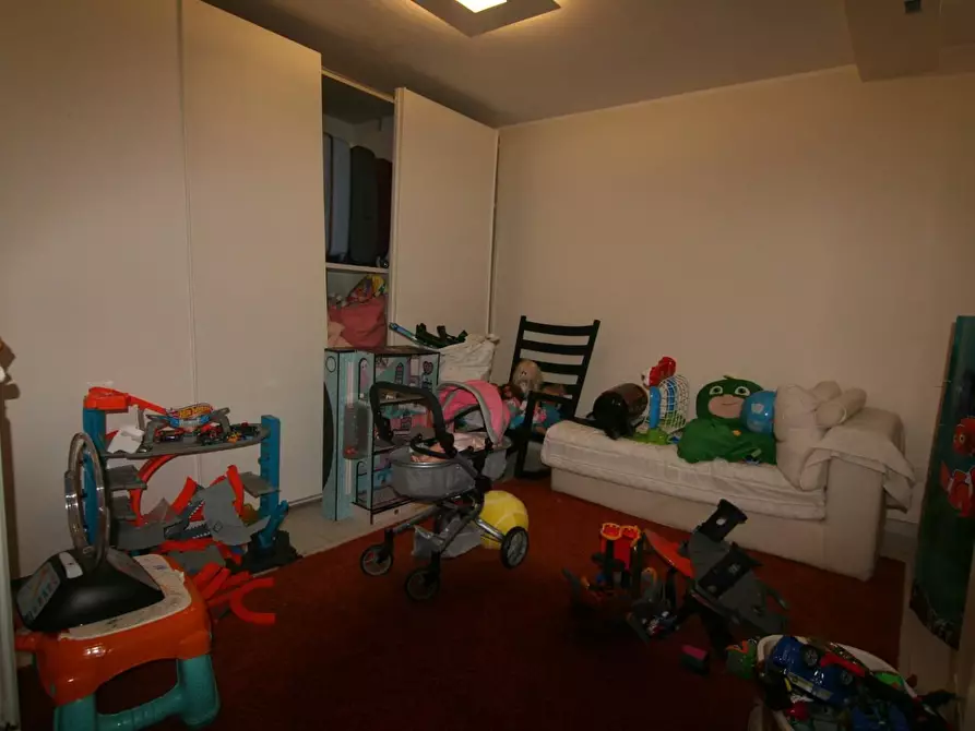 Immagine 14 di Villetta a schiera in vendita  a Carrara