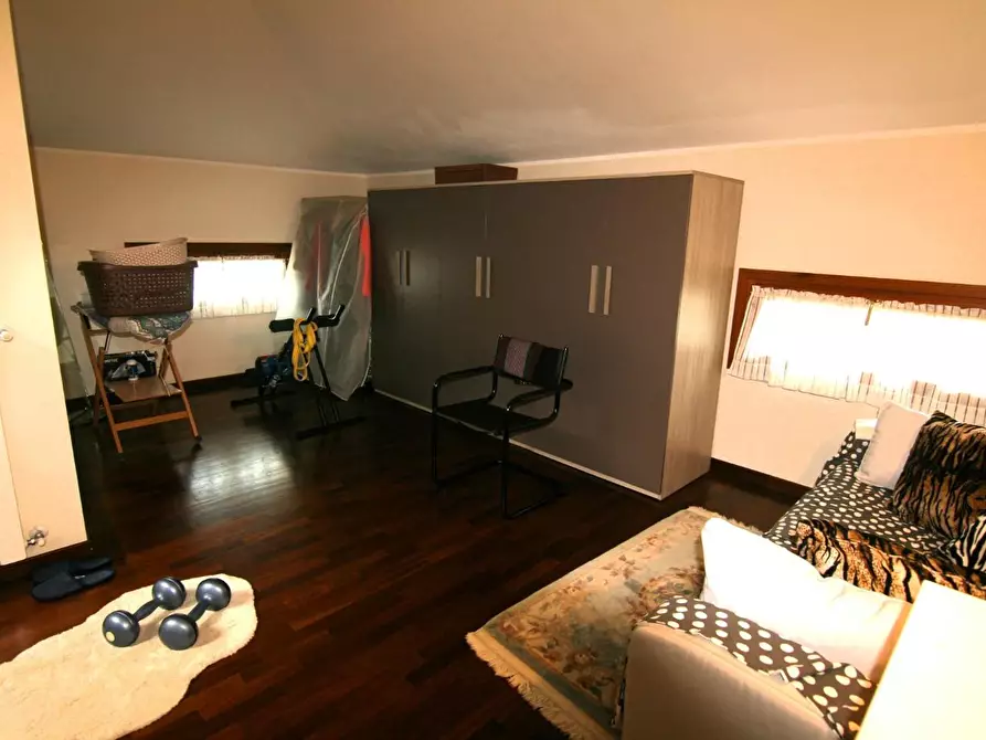 Immagine 21 di Villetta a schiera in vendita  a Carrara