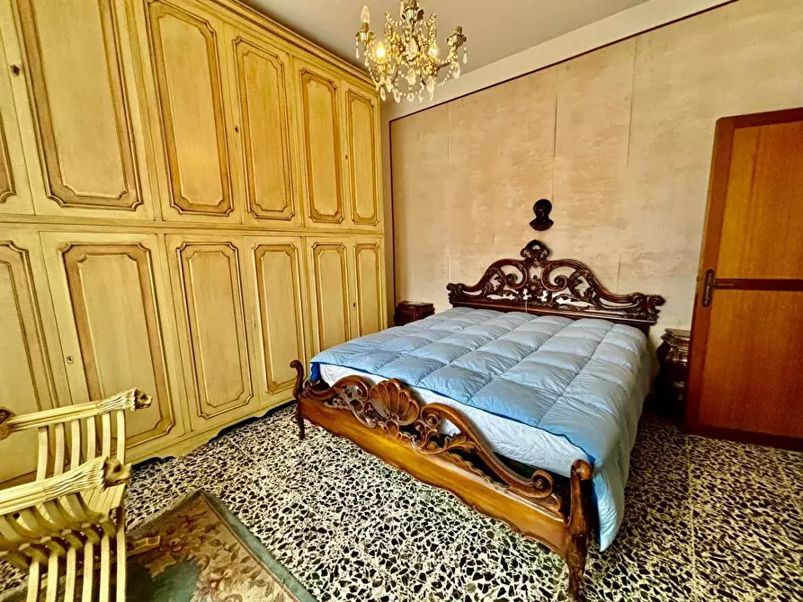 Immagine 15 di Casa bifamiliare in vendita  a Terricciola