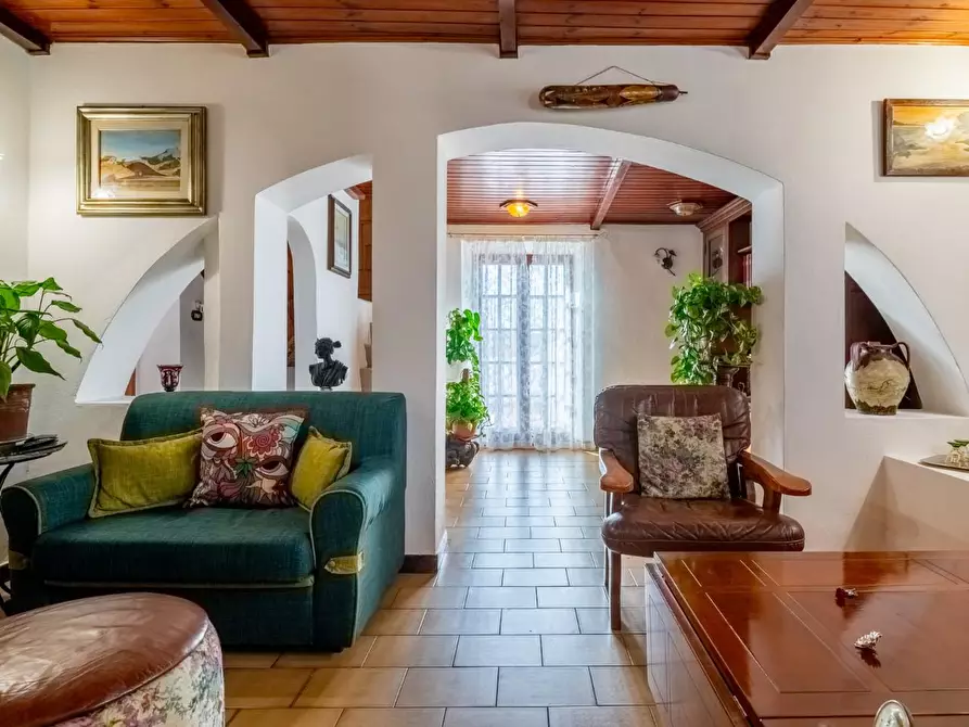 Immagine 9 di Porzione di casa in vendita  a Pontedera