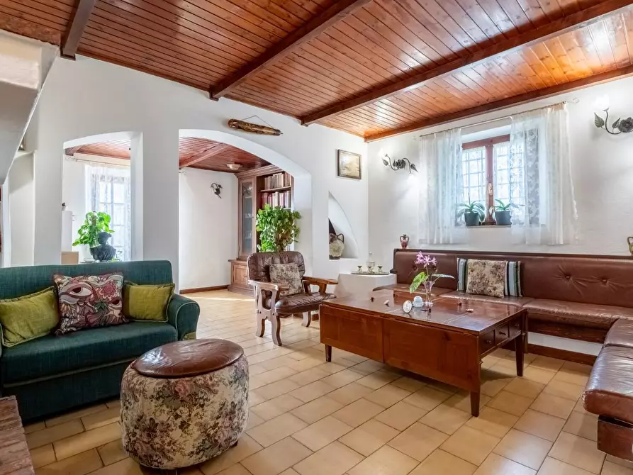 Immagine 4 di Porzione di casa in vendita  a Pontedera