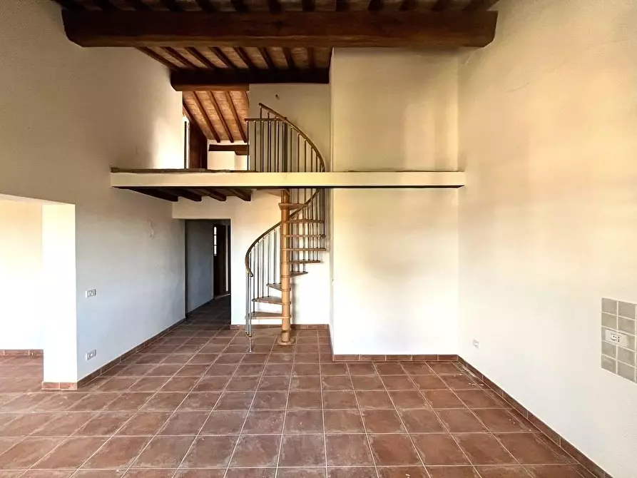 Immagine 17 di Appartamento in vendita  a Certaldo