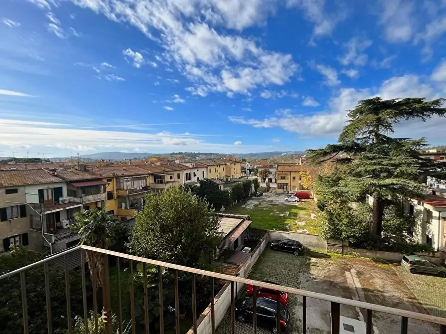 Immagine 4 di Appartamento in vendita  a Certaldo