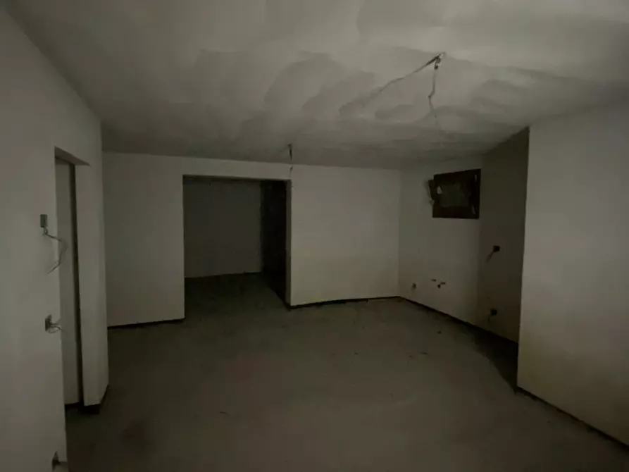 Immagine 17 di Villetta a schiera in vendita  a Borgo A Mozzano