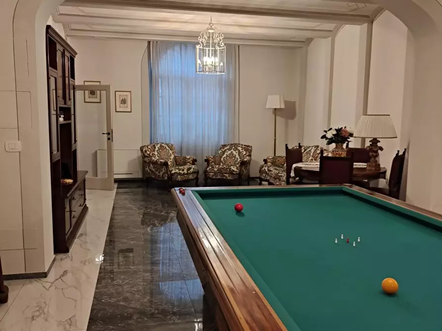 Immagine 1 di Villa in vendita  a Pisa