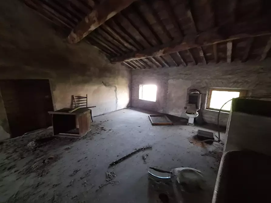 Immagine 17 di Casa semindipendente in vendita  a Capannori