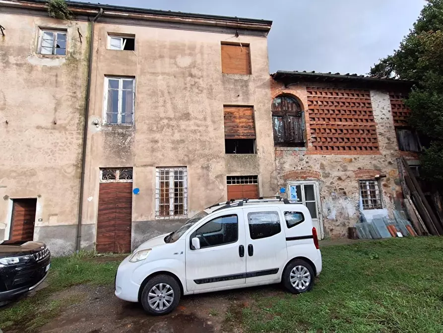 Immagine 19 di Casa semindipendente in vendita  a Capannori