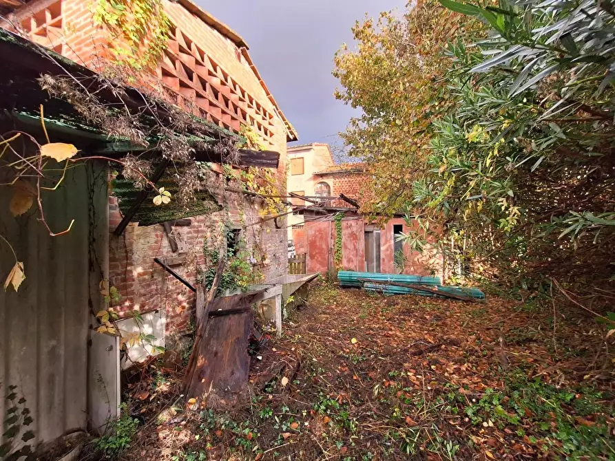 Immagine 1 di Casa semindipendente in vendita  a Capannori