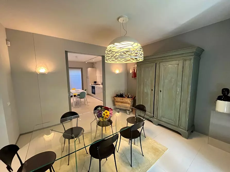 Immagine 17 di Villa in vendita  a Forte Dei Marmi