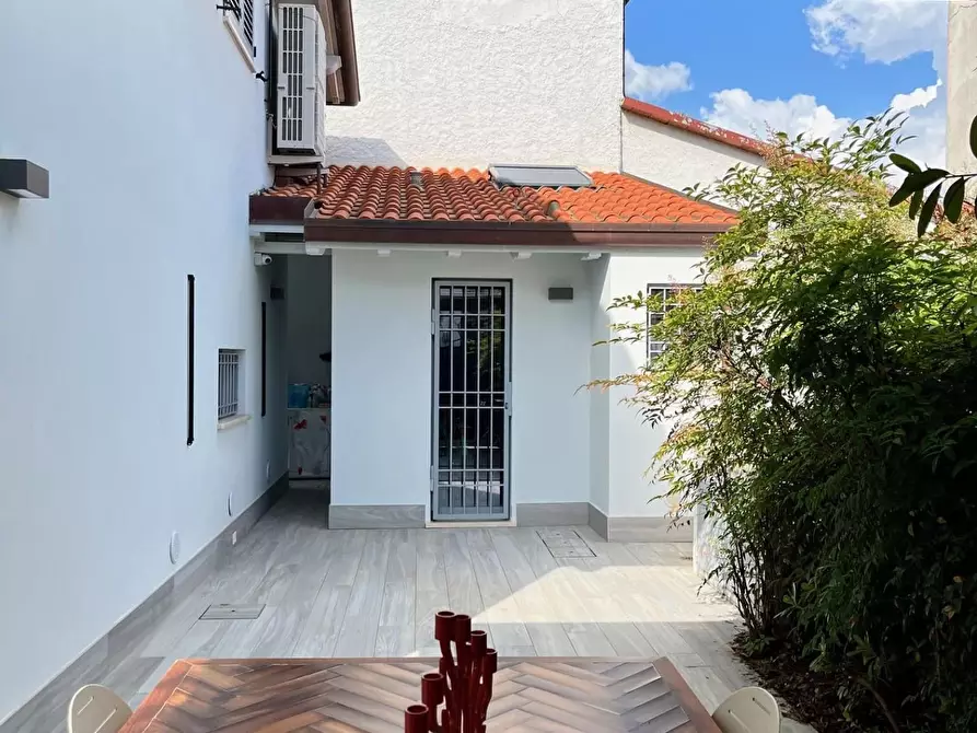 Immagine 58 di Villa in vendita  a Forte Dei Marmi