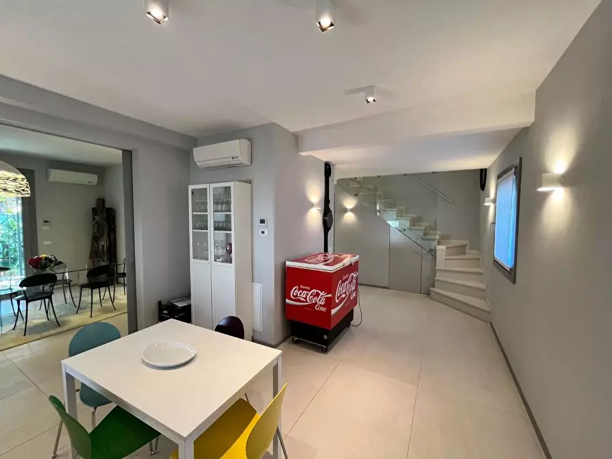 Immagine 23 di Villa in vendita  a Forte Dei Marmi