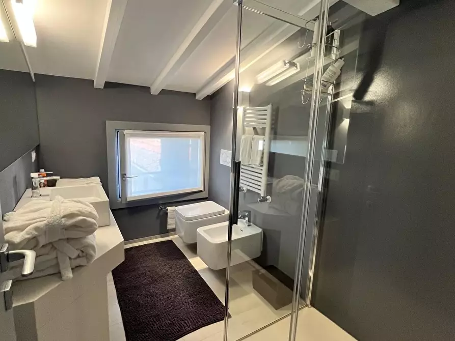 Immagine 48 di Villa in vendita  a Forte Dei Marmi