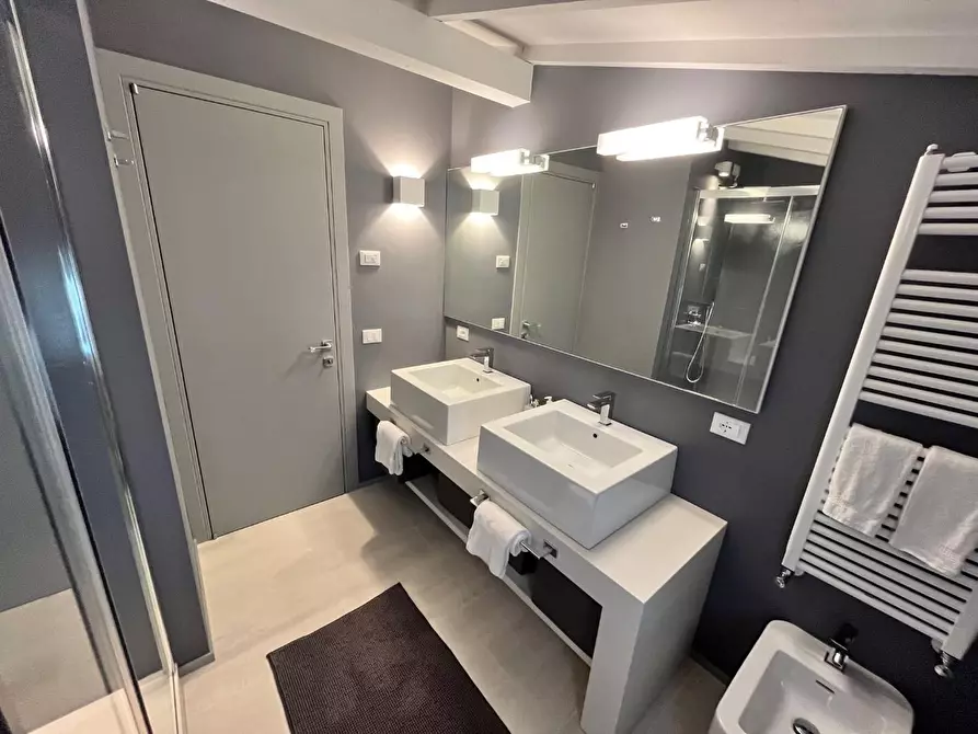 Immagine 54 di Villa in vendita  a Forte Dei Marmi