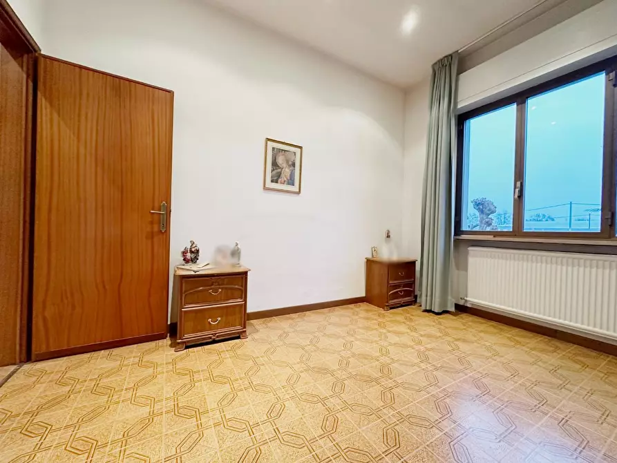 Immagine 21 di Villa in vendita  a Capannori