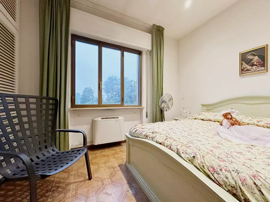 Immagine 19 di Villa in vendita  a Capannori