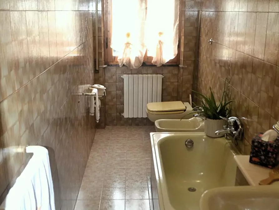 Immagine 15 di Appartamento in vendita  a Poggibonsi