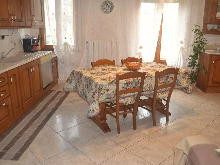 Immagine 6 di Appartamento in vendita  a Poggibonsi