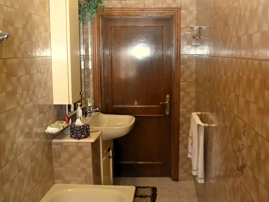 Immagine 14 di Appartamento in vendita  a Poggibonsi