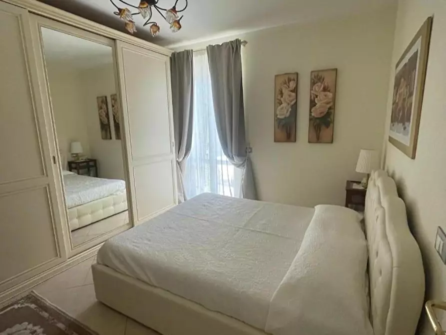 Immagine 6 di Villa in vendita  a Pietrasanta