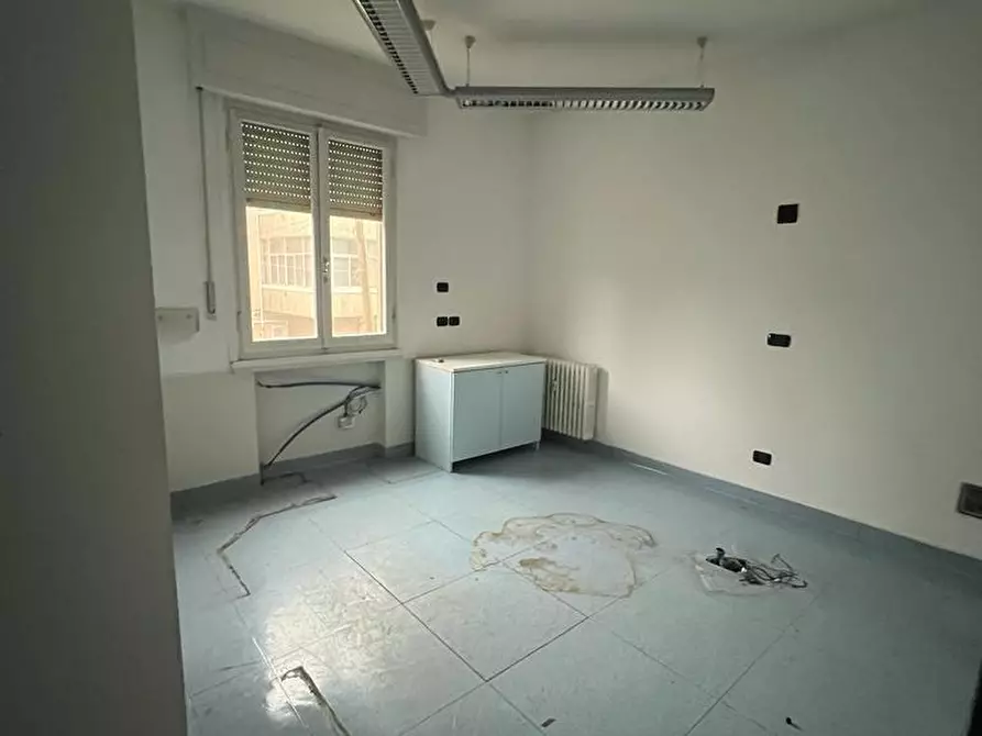 Immagine 7 di Ufficio in affitto  a Empoli