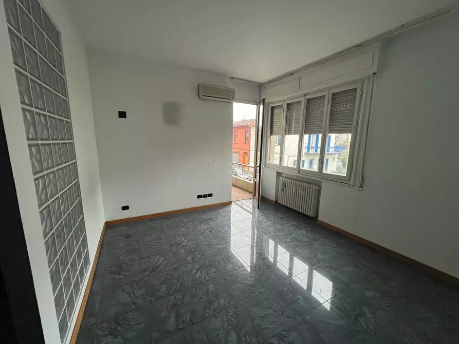 Immagine 9 di Ufficio in affitto  a Empoli