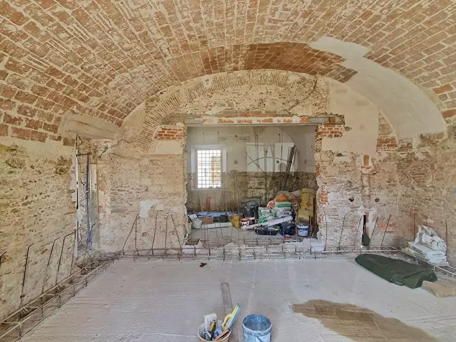 Immagine 40 di Appartamento in vendita  a Pisa