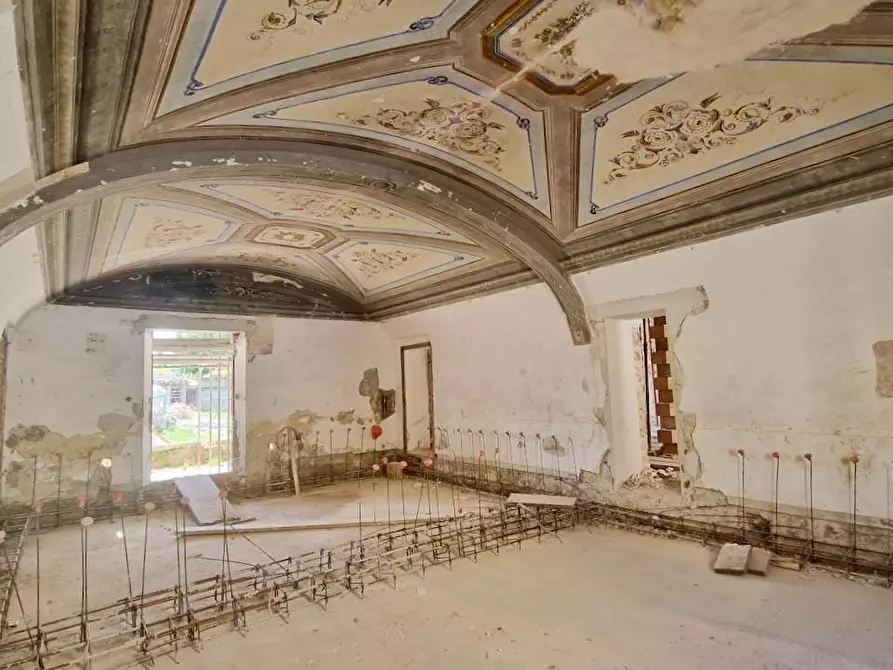 Immagine 48 di Appartamento in vendita  a Pisa