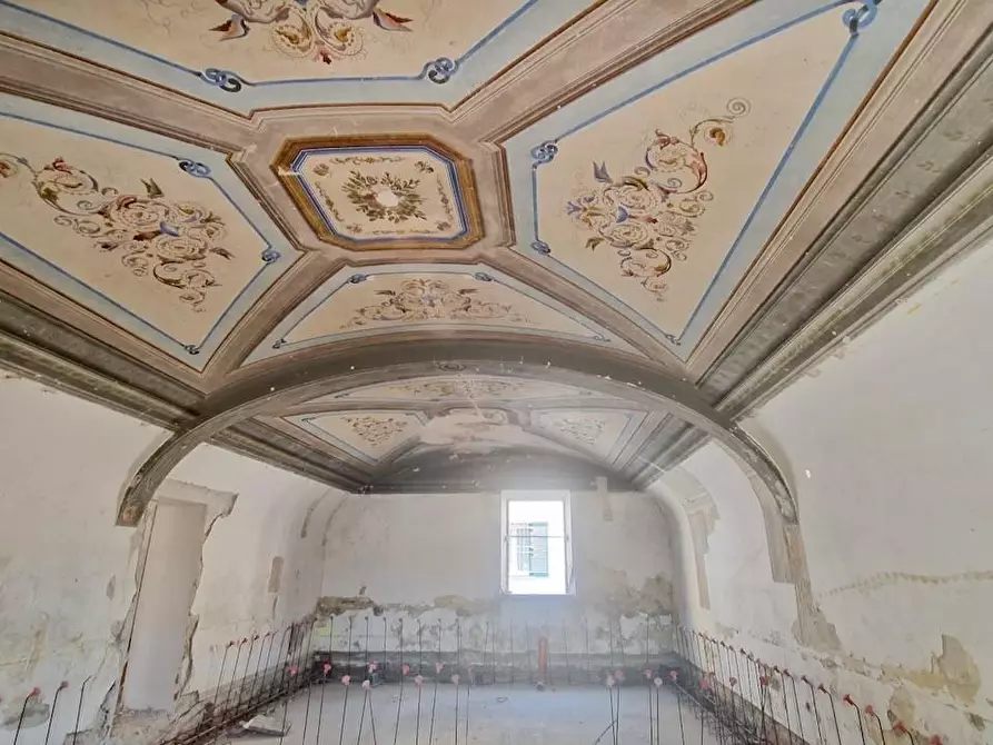 Immagine 45 di Appartamento in vendita  a Pisa