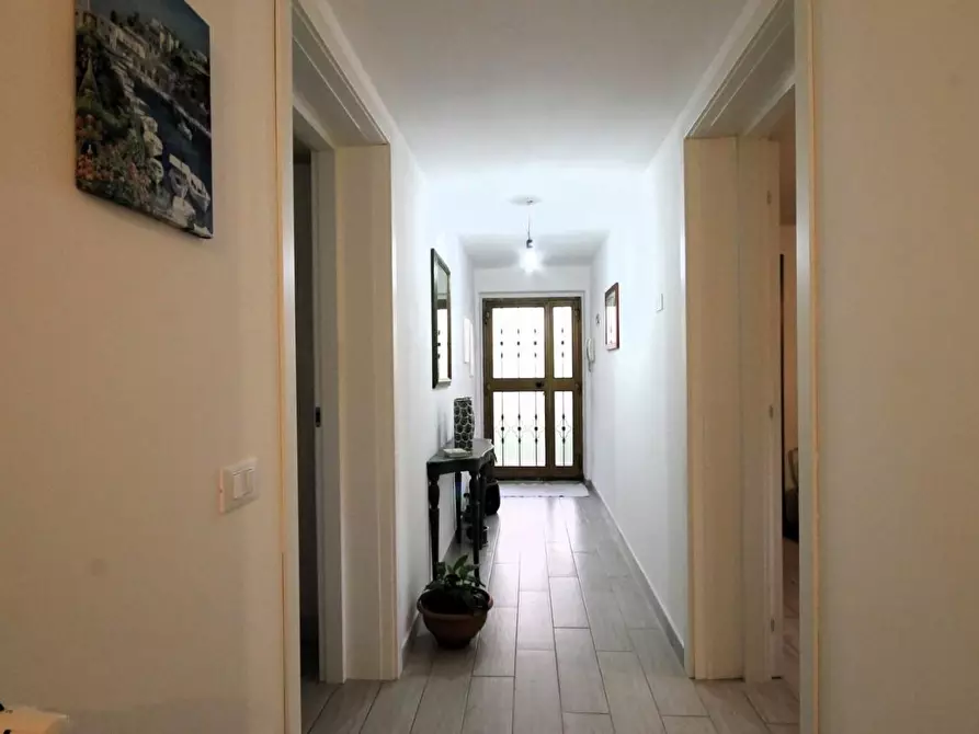 Immagine 19 di Villa in vendita  a Capannori