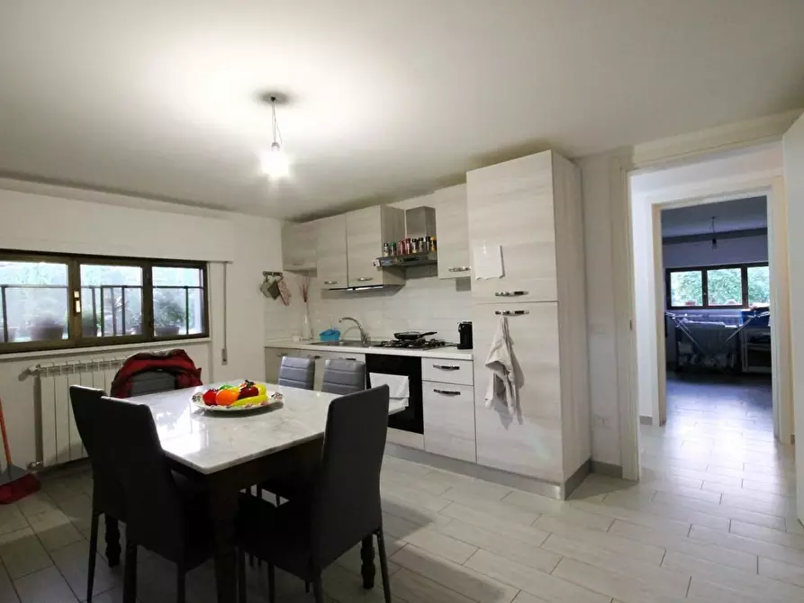 Immagine 13 di Villa in vendita  a Capannori