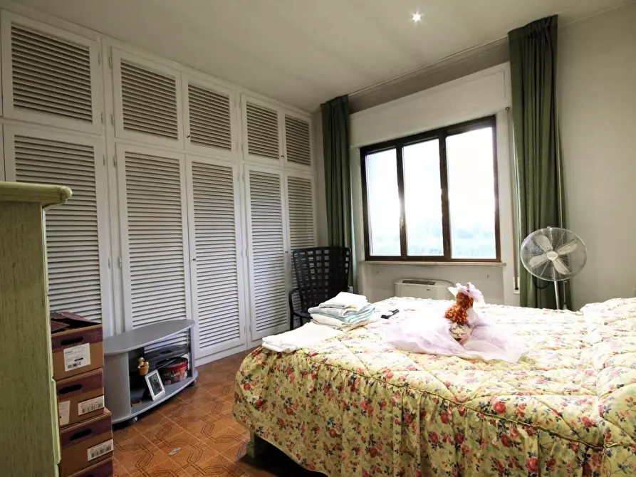 Immagine 29 di Villa in vendita  a Capannori