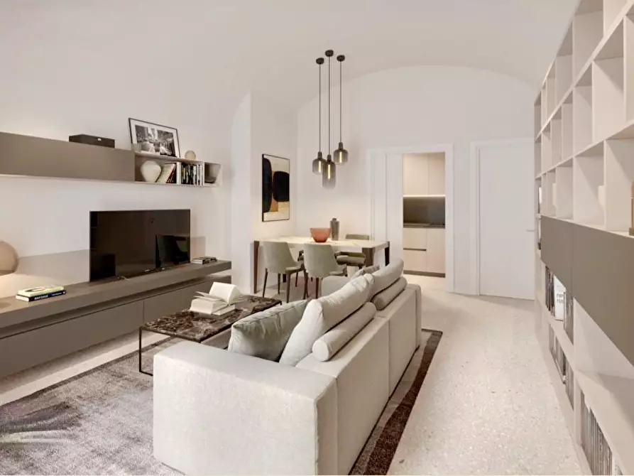 Immagine 23 di Appartamento in vendita  a Pisa