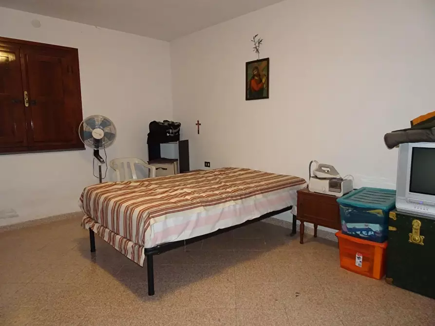 Immagine 17 di Casa bifamiliare in vendita  a Buti