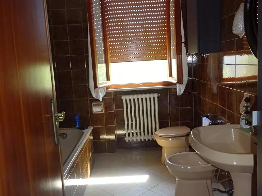 Immagine 14 di Casa bifamiliare in vendita  a Buti