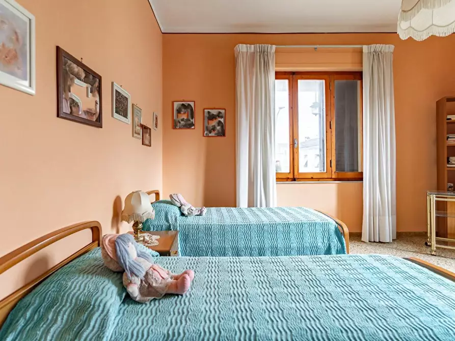 Immagine 23 di Villa in vendita  a Fucecchio