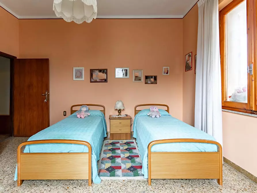 Immagine 25 di Villa in vendita  a Fucecchio