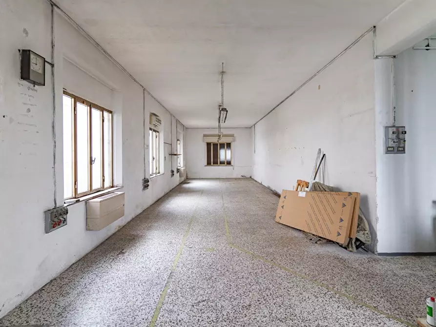 Immagine 43 di Villa in vendita  a Fucecchio