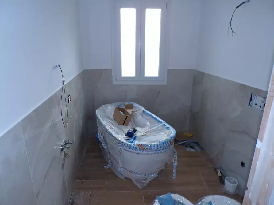 Immagine 36 di Terratetto in vendita  a Cascina