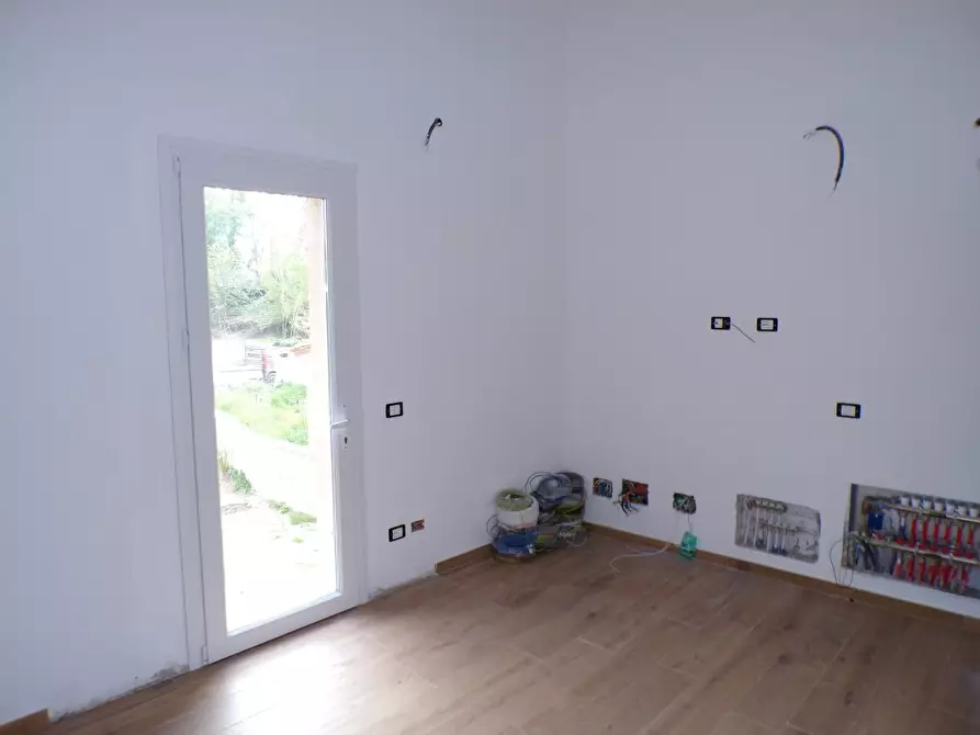 Immagine 43 di Terratetto in vendita  a Cascina